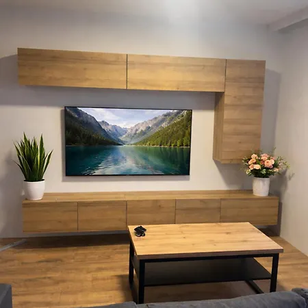 Zatienime Aparts 公寓 Nemšová